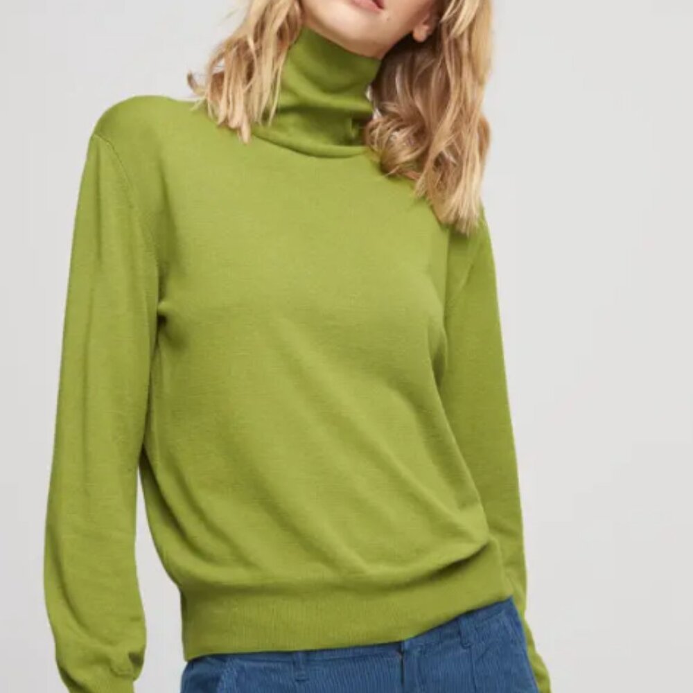Aldo Martins NWT Lime Turtleneck